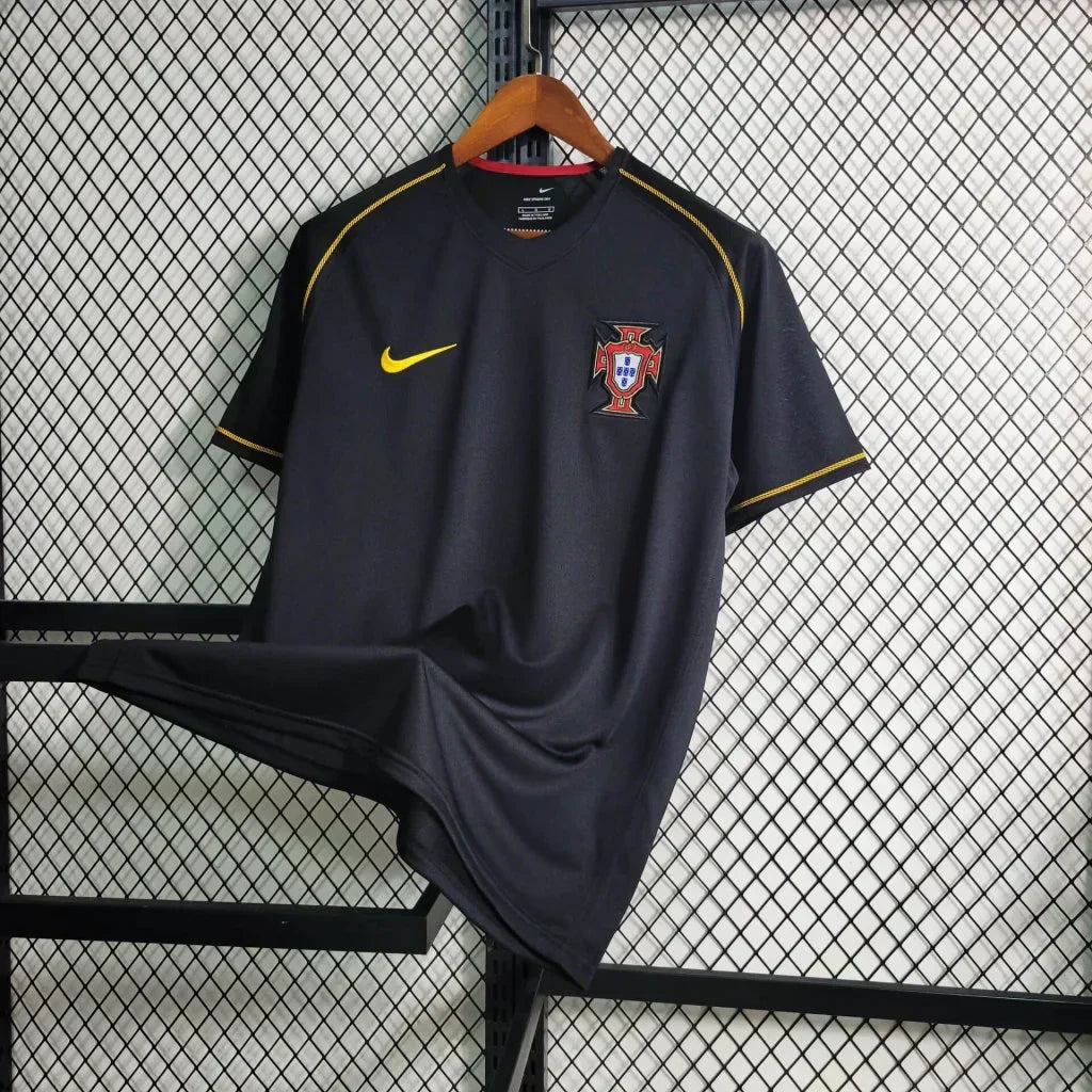 2006 Retro Portugal Visitante