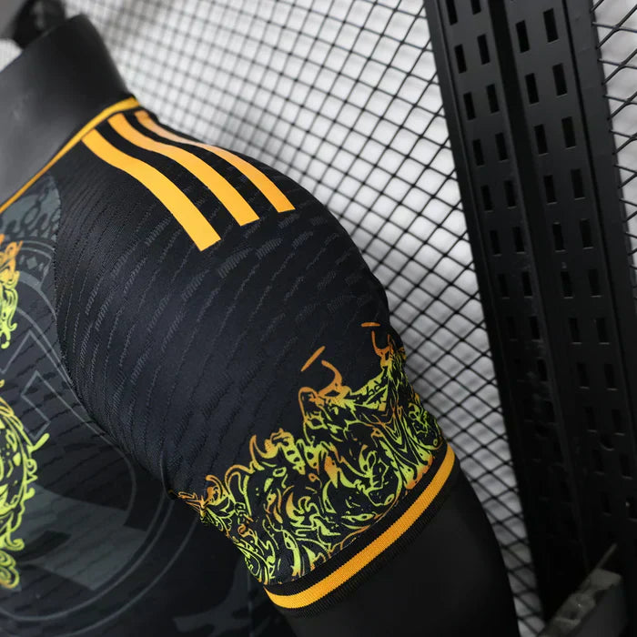 Real Madrid "Dragon's Dawn" Edición Especial