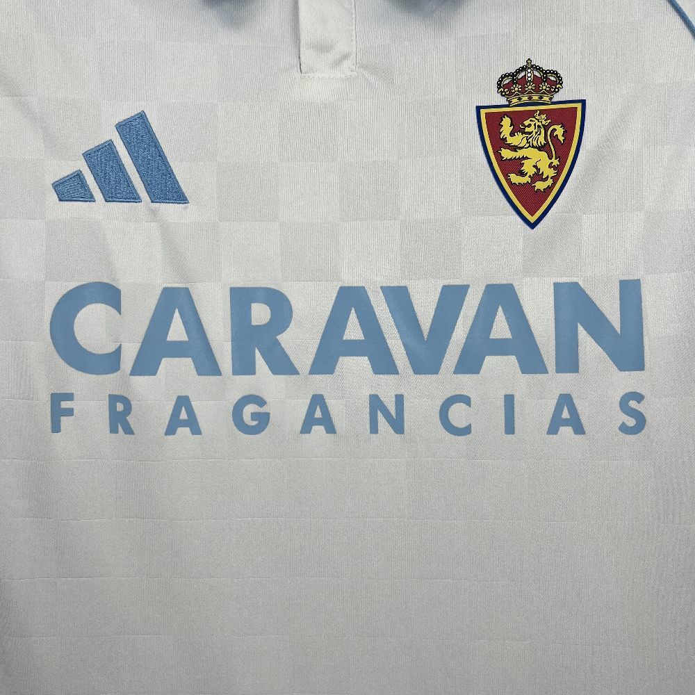Divisa ufficiale del Real Saragozza 2025/2026
