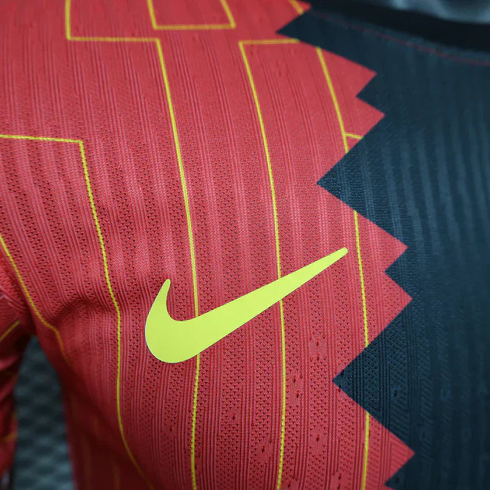 Liverpool "Tri-Color Blitz" Edizione Speciale