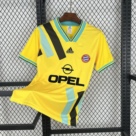 1993-1995 Retro Bayern Munich Away