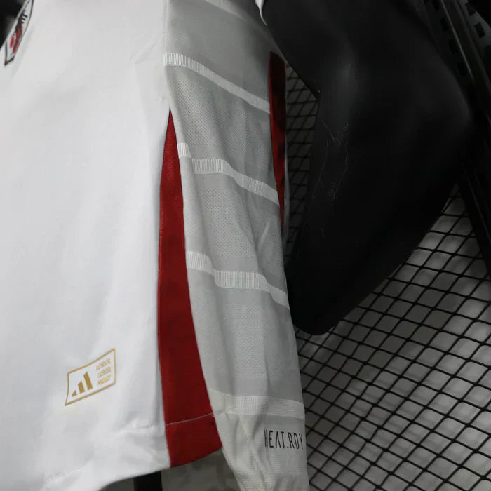 Giappone 2024/2025 Kit Trasferta