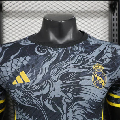 Real Madrid "Silver Fang" Special Edition