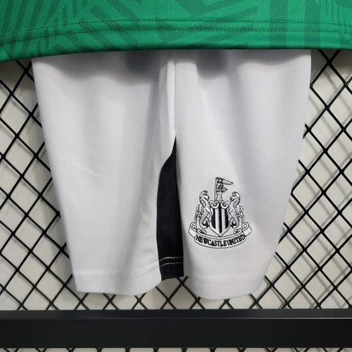 2023/2024 Newcastle United Away Kit Taglia Bambino