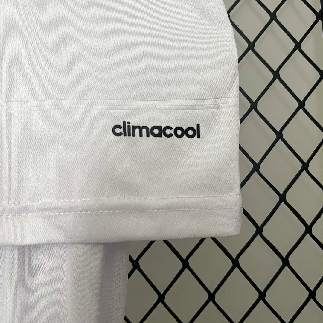 Kit da casa Retro Real Madrid 2013/2014 Taglia Bambino