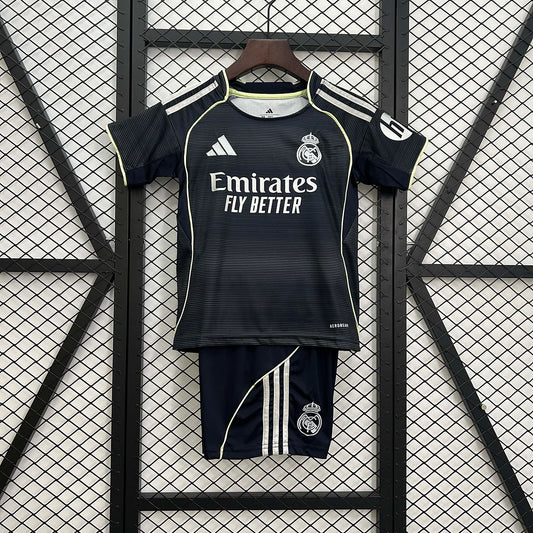 2025/2026 Real Madrid Kit da Trasferta Taglia Bambino