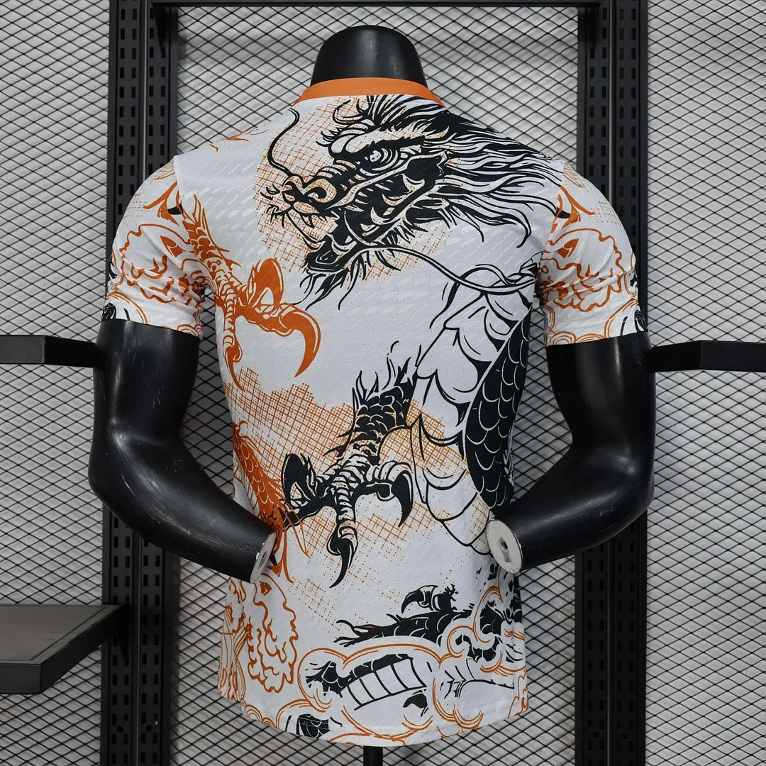 Real Madrid "Dragon Claw" Edición Especial