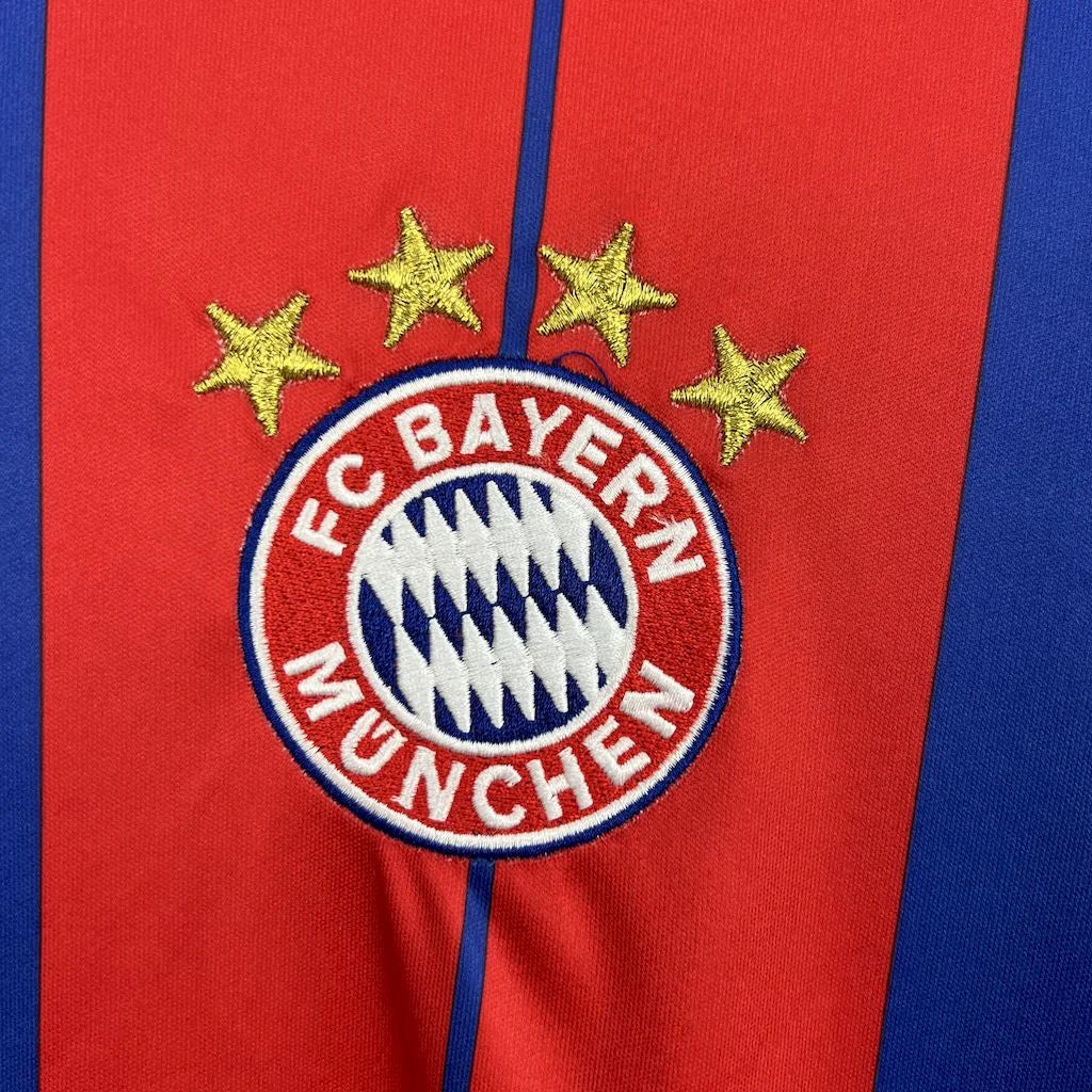 2014-2015 Maglia retrò del Bayern Monaco (versione Home)