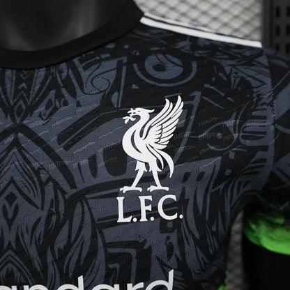 Liverpool "Night Predator" Special Edition
