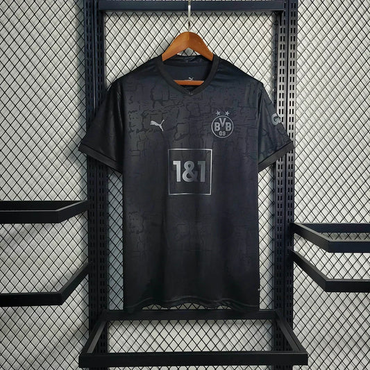 Borussia Dortmund "Blackout" Special Edition