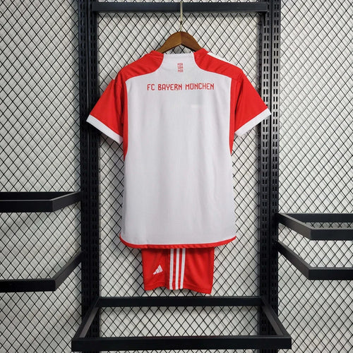 2023/2024 Bayern Monaco Local Taglia Bambino