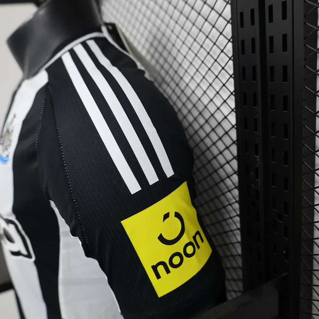 2024/2025 Divisa Locale Newcastle United