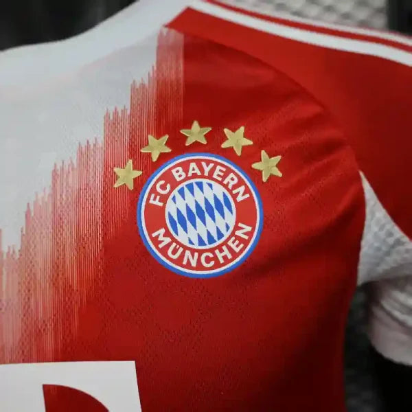 Divisa locale Bayern Monaco 2025/2026