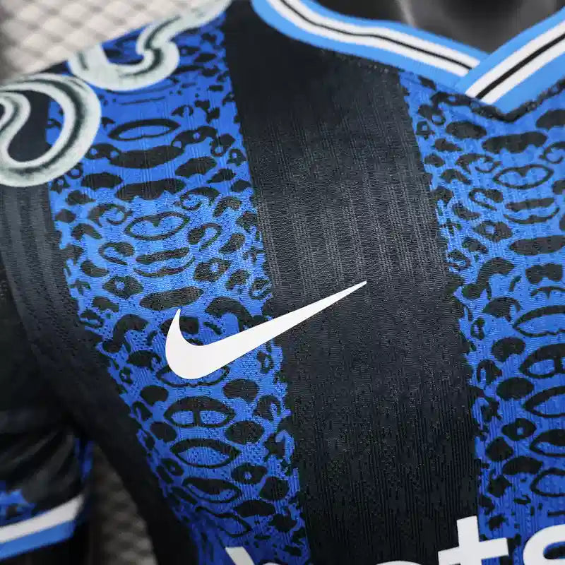 Inter Milan "Strike Milano" Edición Especial