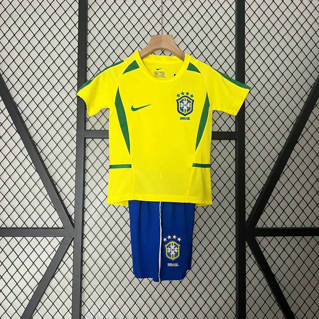 Brasil 2002 Local Talla Niño