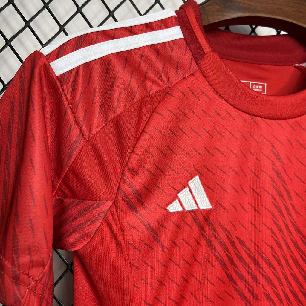 2024-2025 Kit Locale Nottingham Forest Taglia Bambino