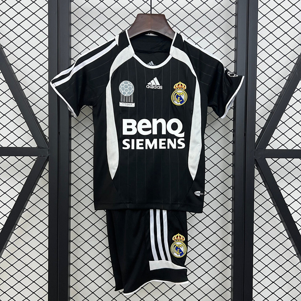 Divisa da trasferta Retrò Real Madrid 2006/2007 Taglia Bambino