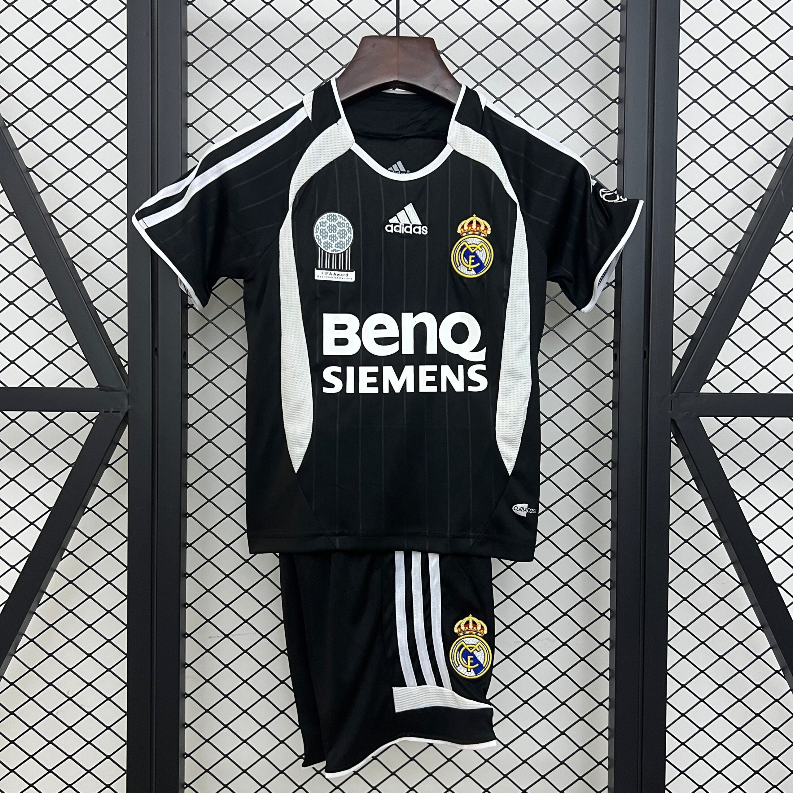 Divisa da trasferta Retrò Real Madrid 2006/2007 Taglia Bambino