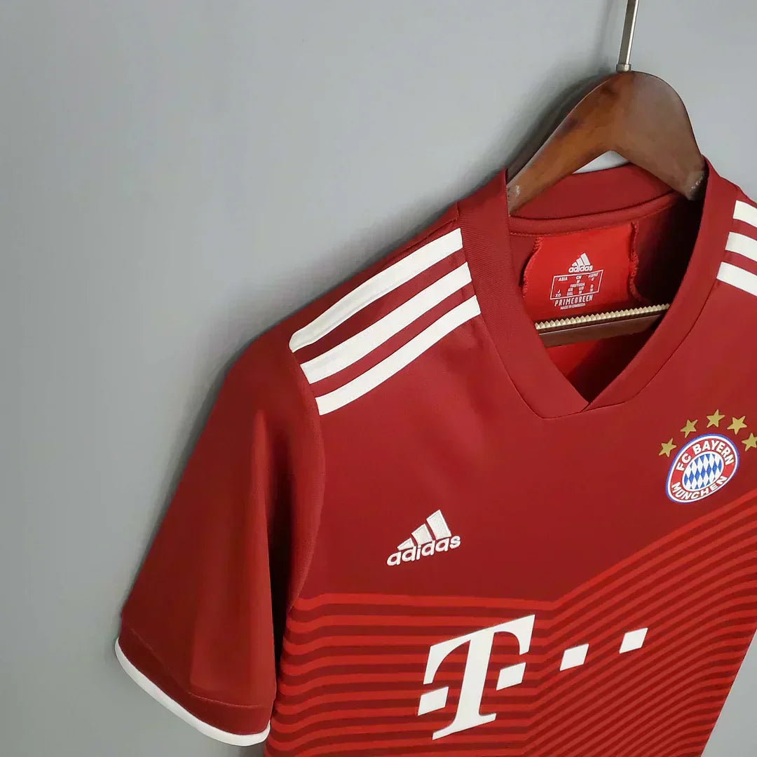 2021/2022 Bayern Monaco Locale