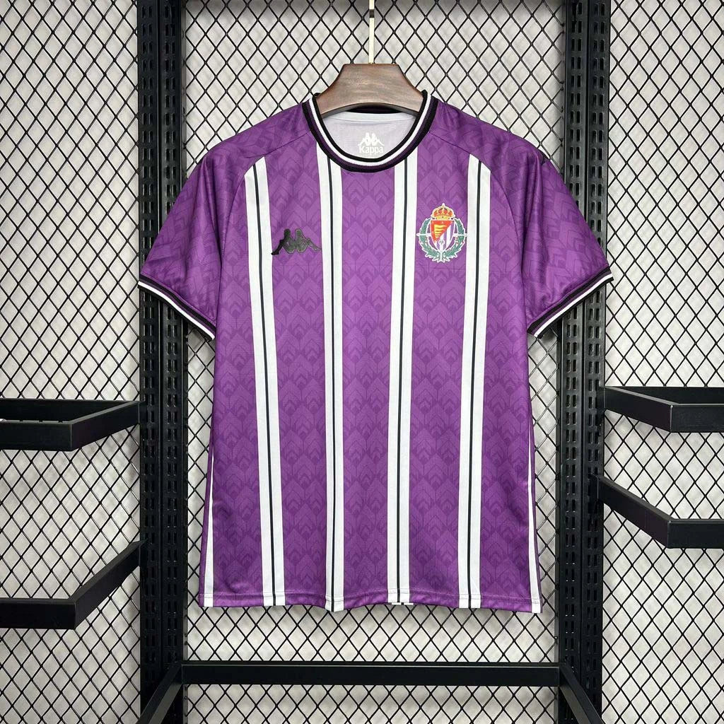 Divisa locale del Real Valladolid 2024-2025