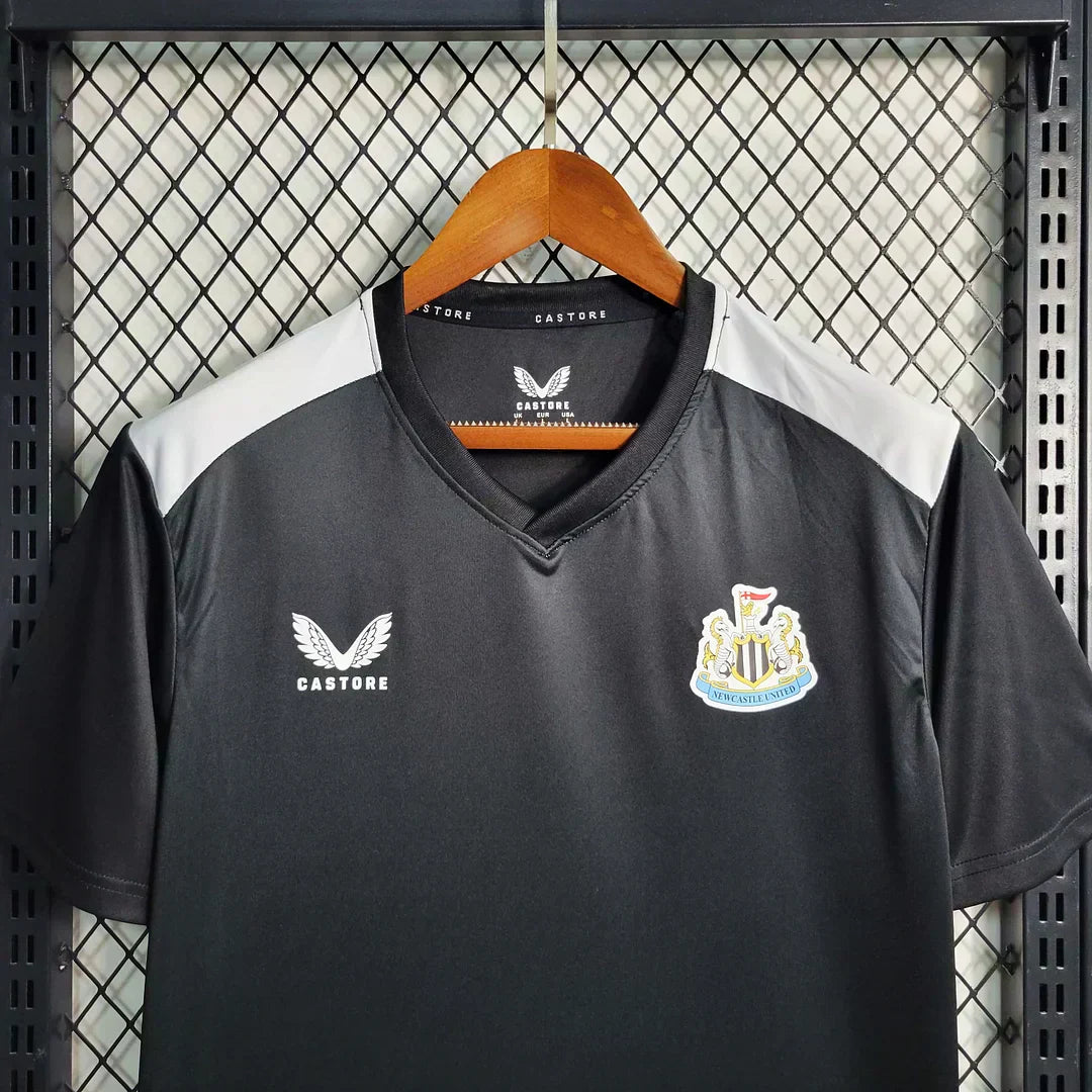 2023/2024 Abbigliamento da allenamento Newcastle United