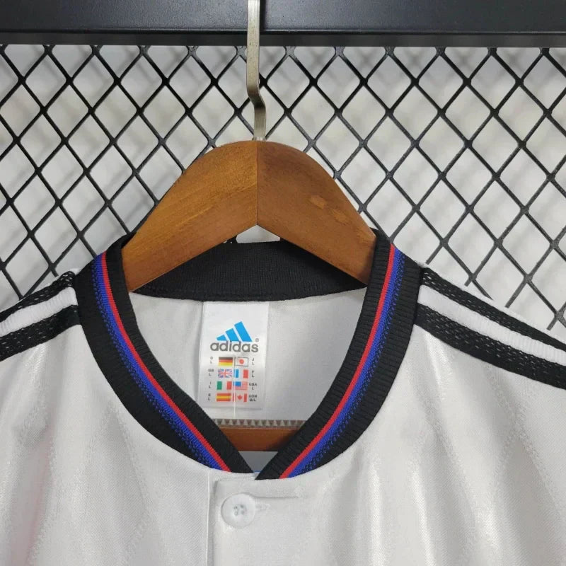 1996-1998 Retro Bayern Munich Away