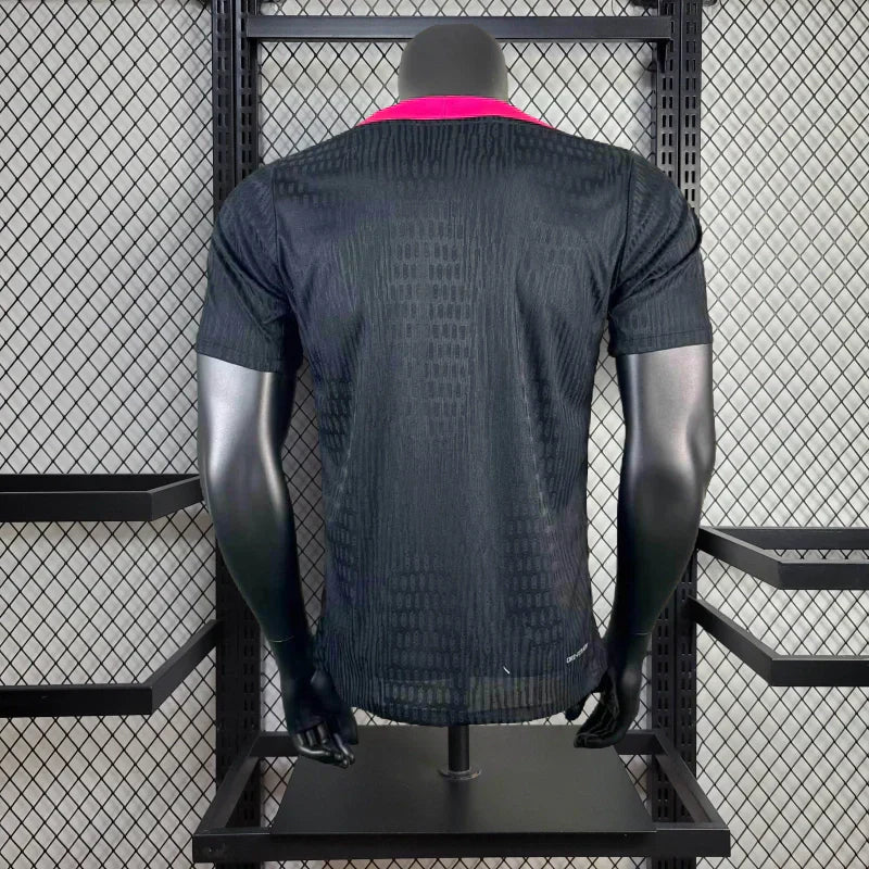 2025/2026 Chelsea Black x Pink Kit da allenamento