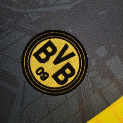 Borussia Dortmund "Royal Crest" Special Edition