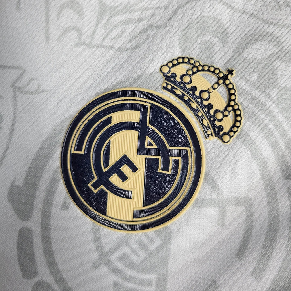 Real Madrid "Eleganza Imperiale" Edizione Speciale