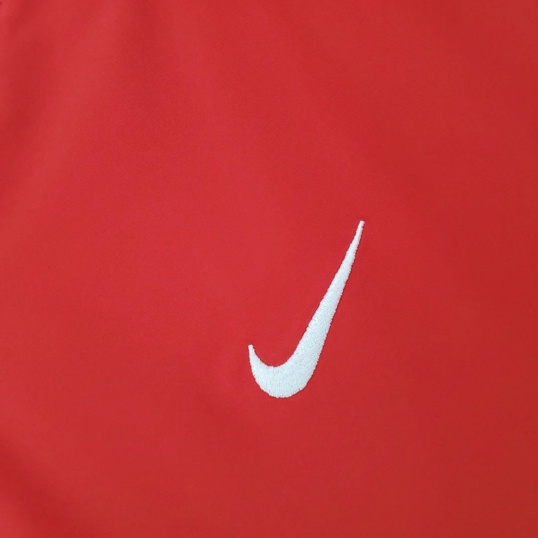 2002/2004 Retro Manchester United Local Kit