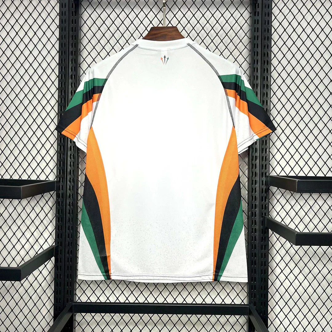Kit da trasferta Venezia FC 2024-2025