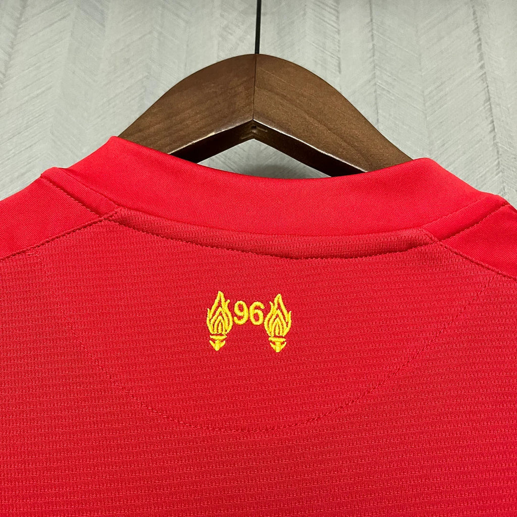 2013-2014 Retro Liverpool locale