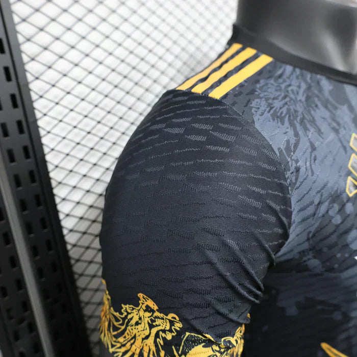 Real Madrid "Dorado Dragon" Edizione Speciale