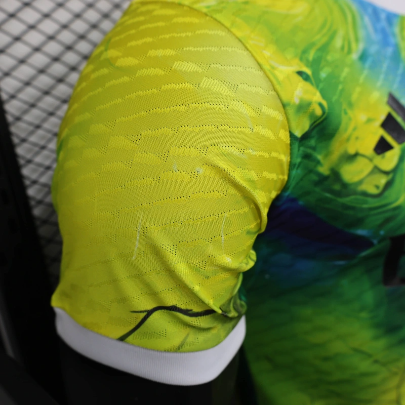 Real Madrid "Lime Radiance" Edizione Speciale