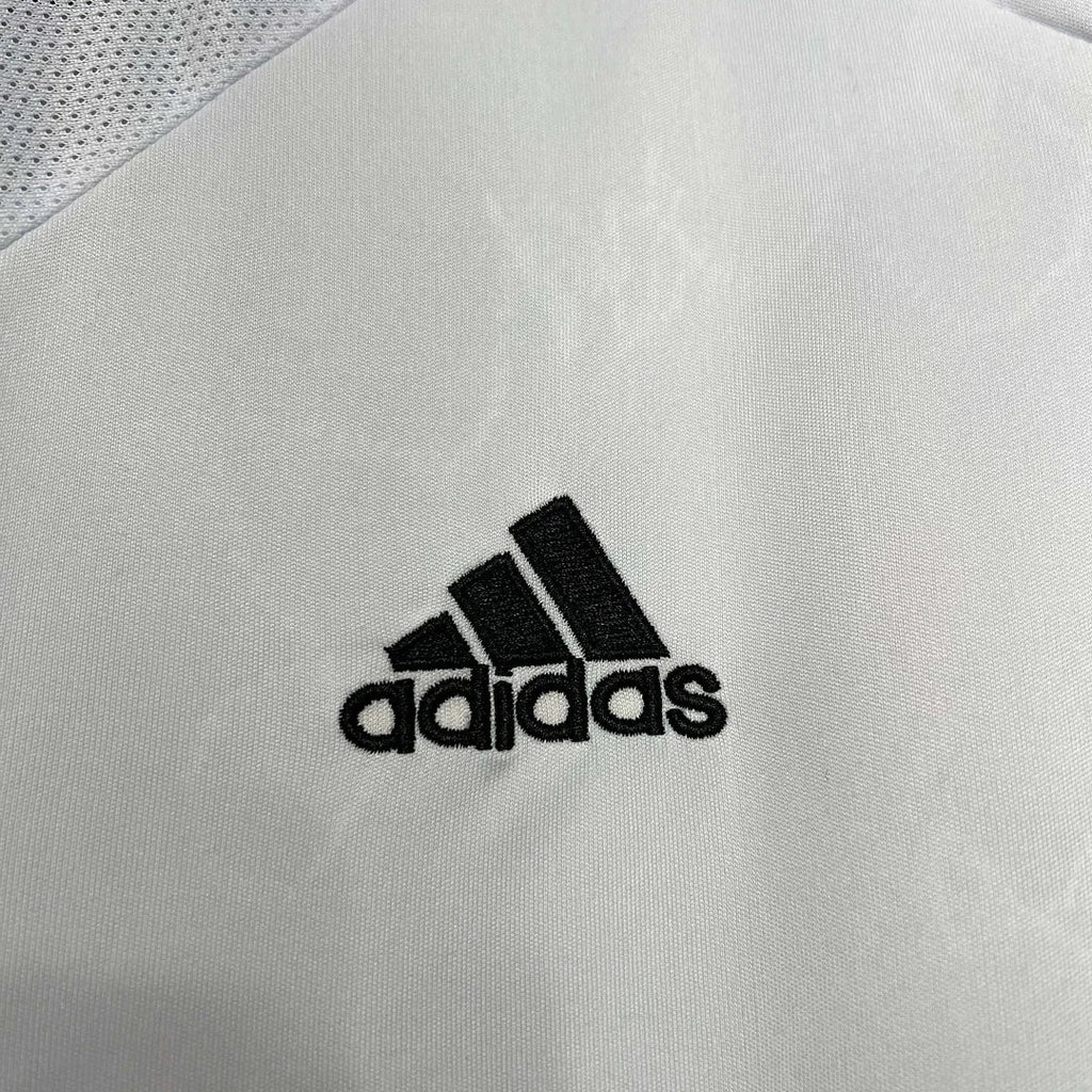 2005-2006 Retro Real Madrid Casa