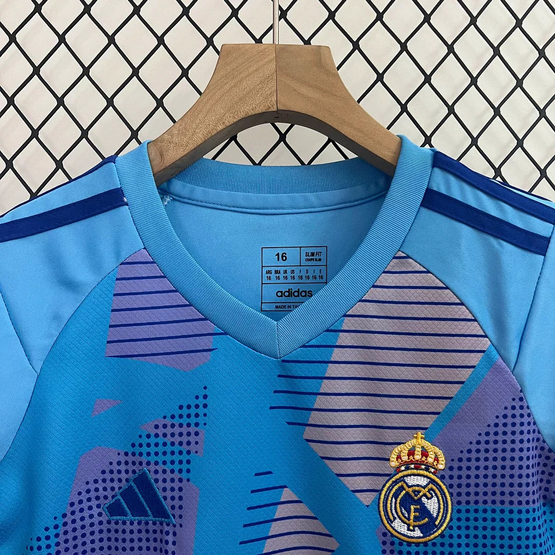 2024/2025 Real Madrid Goalkeeper Kit Talla Niño