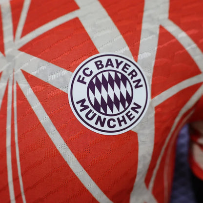 Bayern Monaco "Crimson Glory" Edizione Speciale