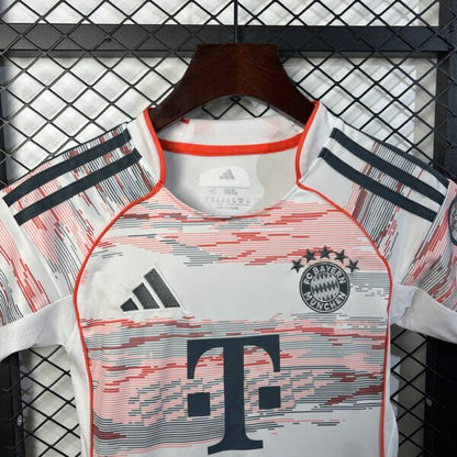 2025/2026 Bayern Monaco Kit Trasferta Taglia Bambino