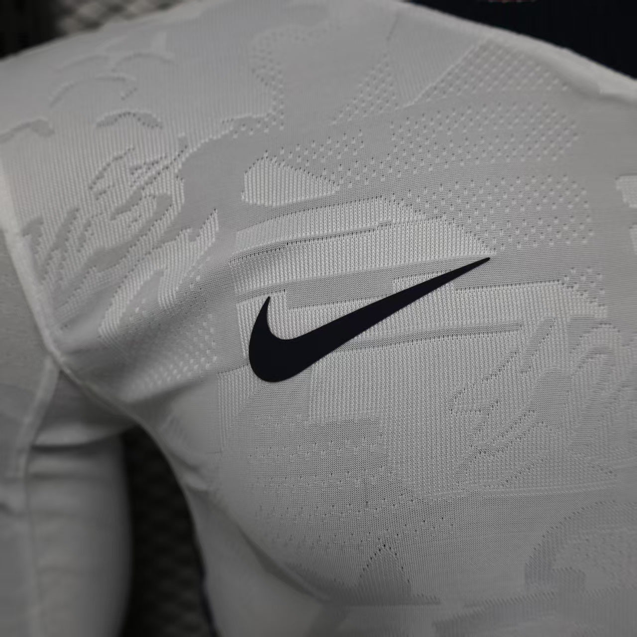 Inglaterra Local Kit 2026 Manga Larga