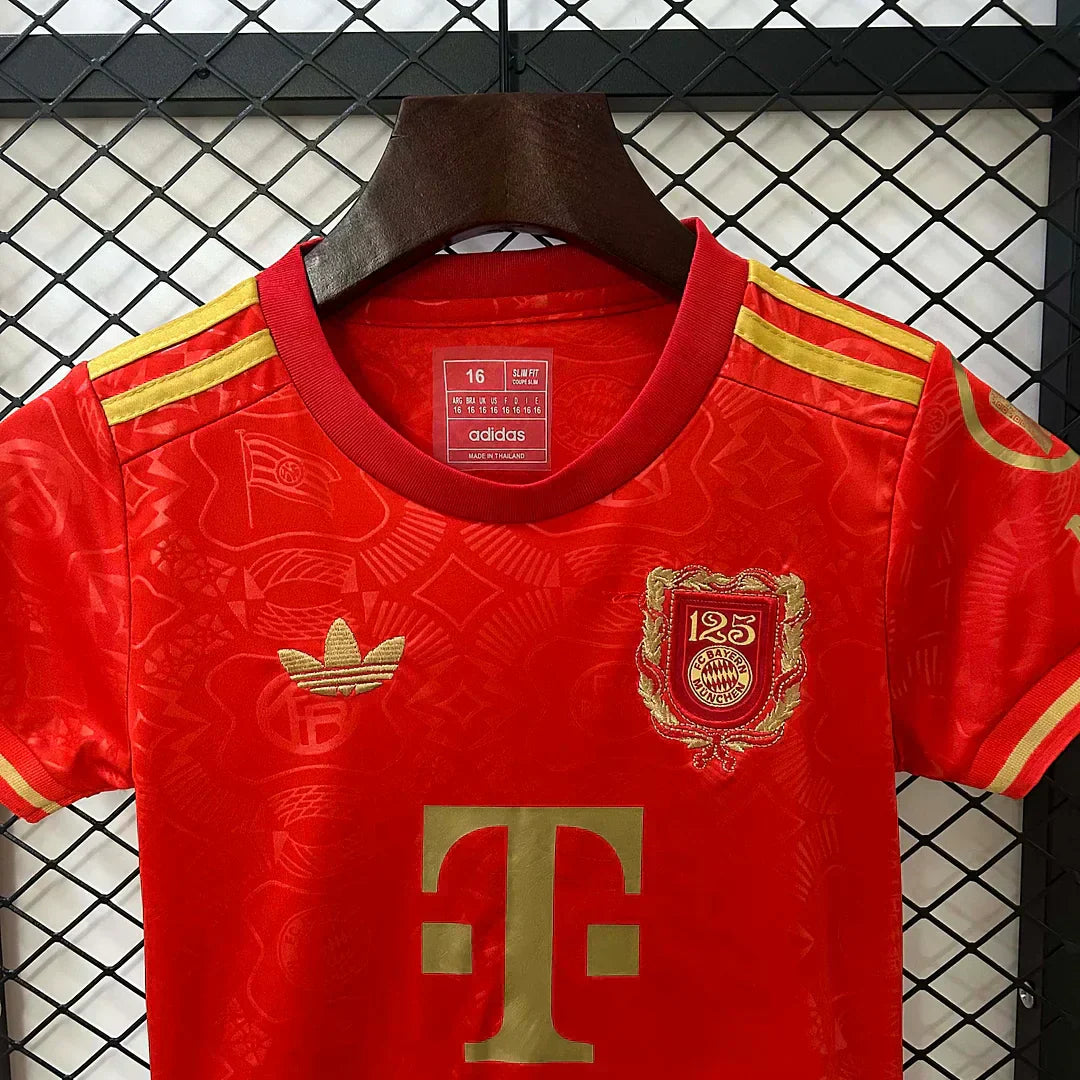 Bayern Monaco 2025/2026 Edizione 125° Anniversario Rossa Taglia Bambino