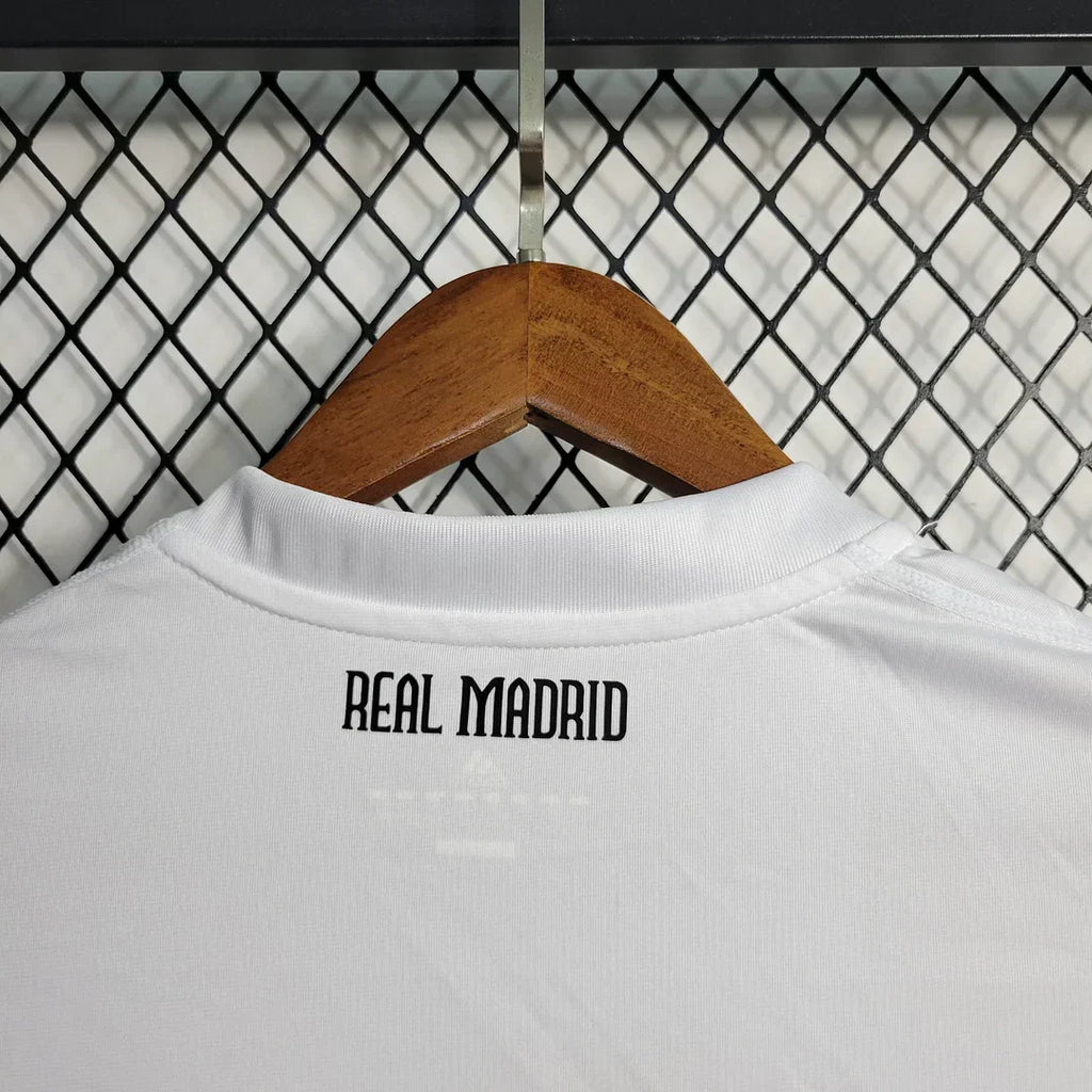2010/2011 Retro Real Madrid Local Manga Larga
