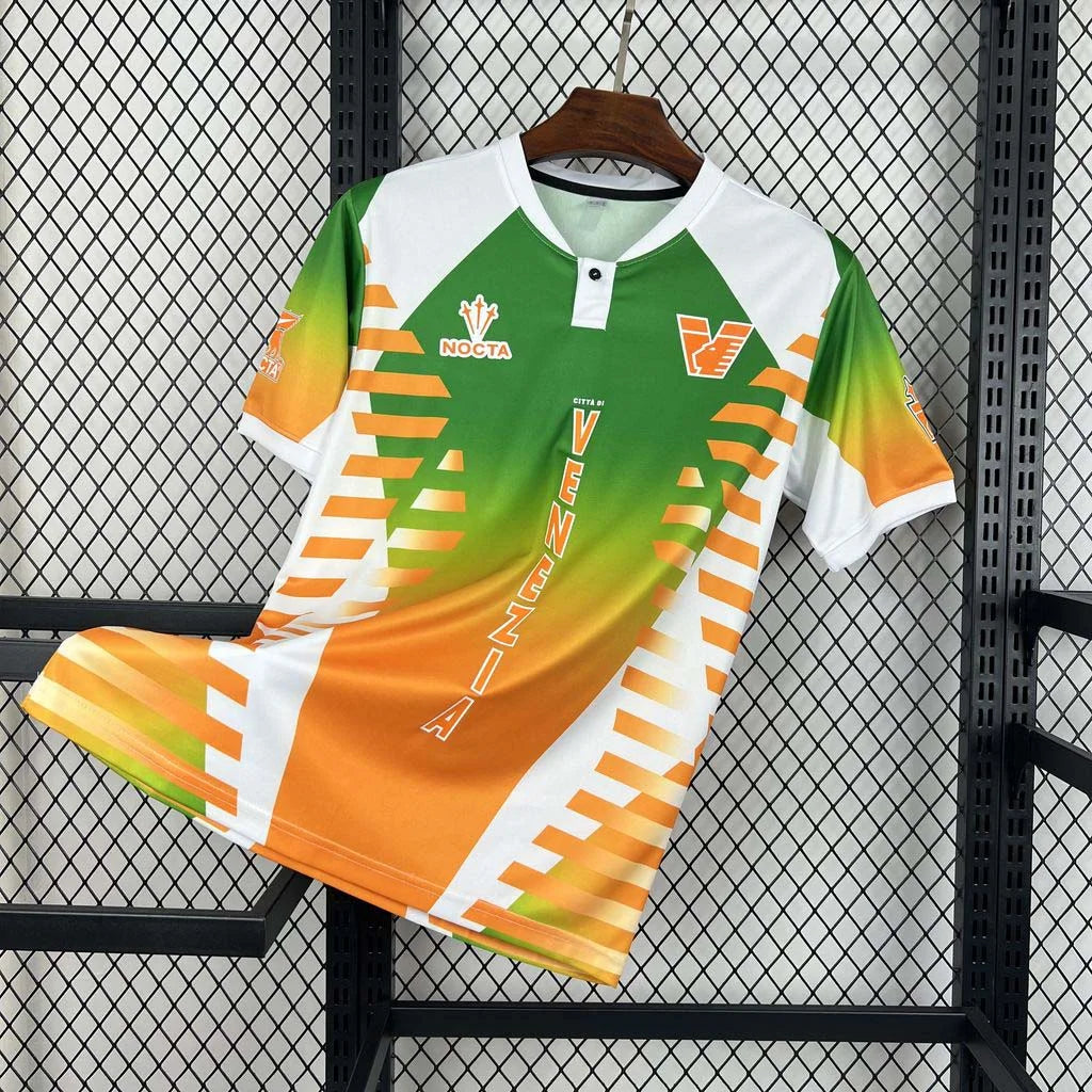Kit Alternativo Venezia FC 2024-2025