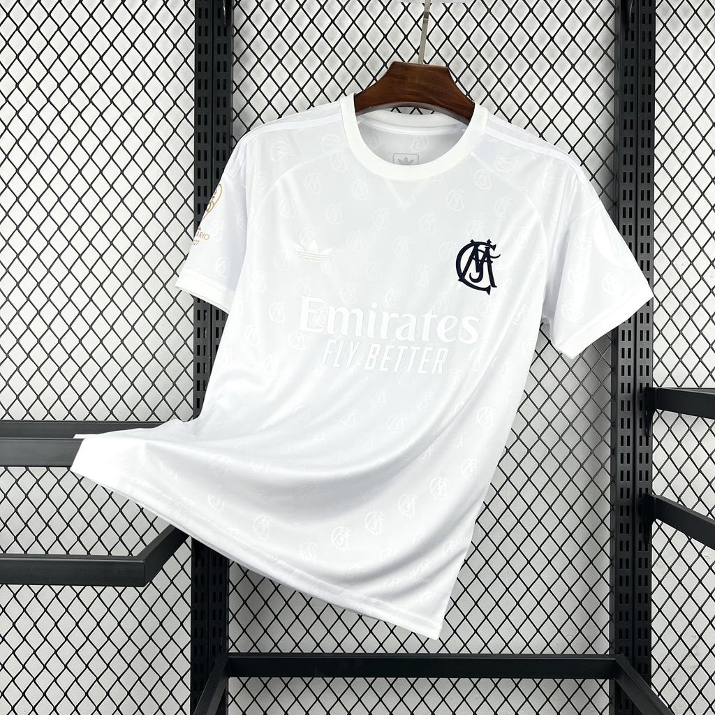 Real Madrid Aniversaio Edición Especial