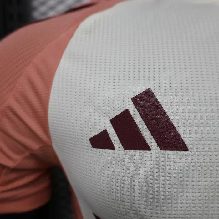 Kit Alternativo Olympique Lione 2024/2025