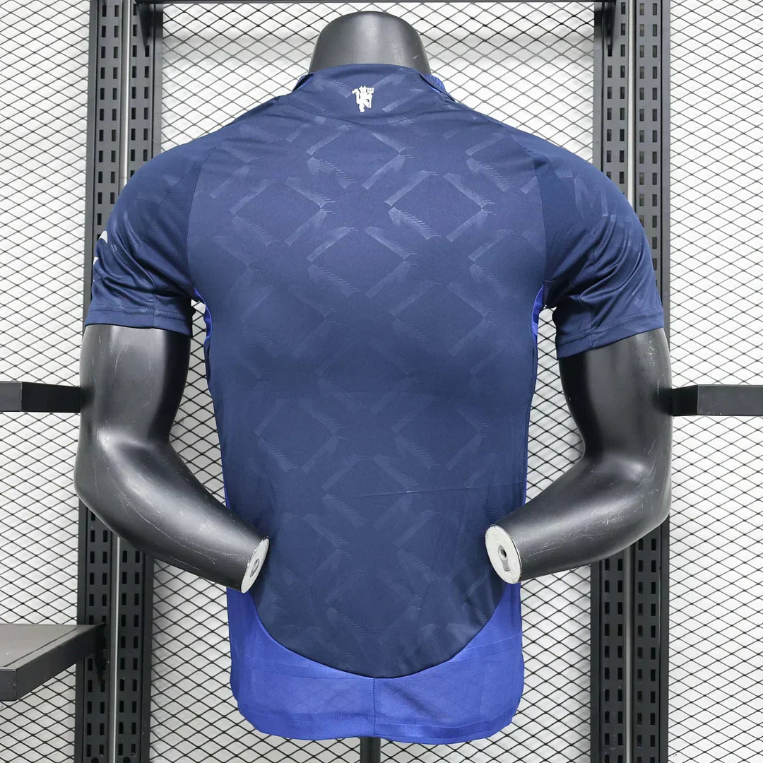 Kit Trasferta Manchester United 2024/2025