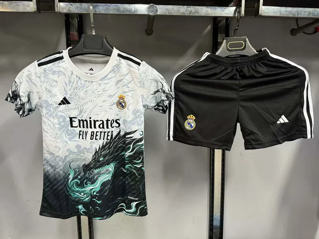 Real Madrid "Emerald Flame" Edición Especial Talla Niño