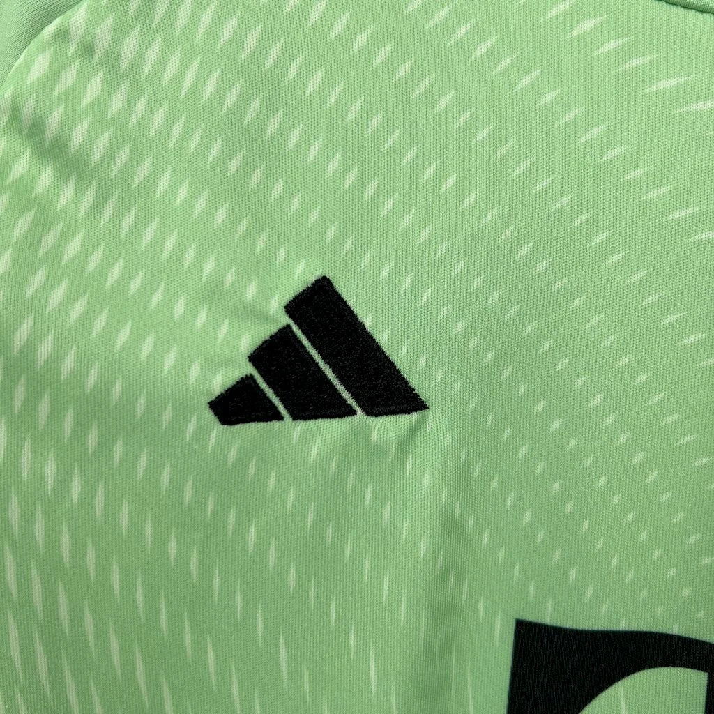 2025/2026 Kit da portiere verde Bayern Monaco per bambini