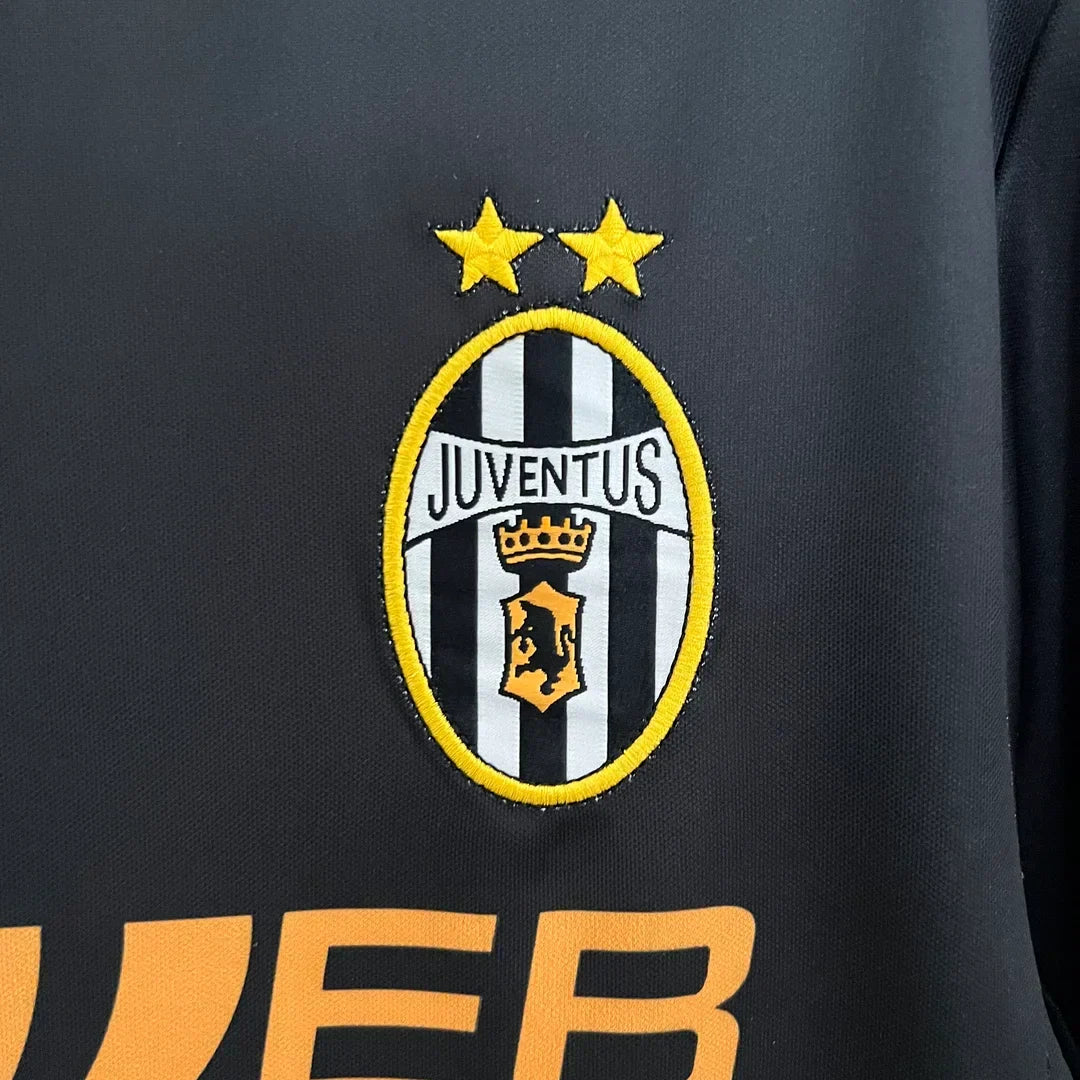 2001-2002 Retro Juventus Visitante