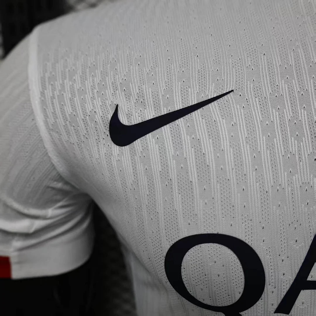 2025-2026 Kit da trasferta del PSG Paris Saint-Germain