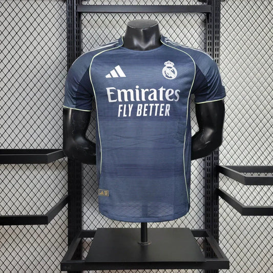 Real Madrid 2025/2026 Kit da Trasferta